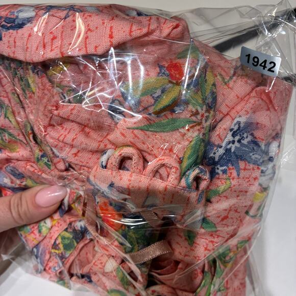 NWT Anthropologie Ranna Gill Pink Floral Linen Scallope Romper Medium - Picture 11 of 11